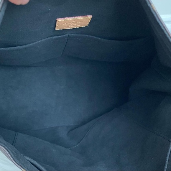 ❤️ DISCONTINUED ❤️ LOUIS VUITTON GAIA BLACK MADE IN FRANCE - Picture 14 of 14